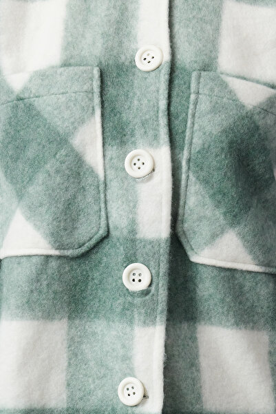 Trendyol Collection Vícebarevný kostkovaný vzor Regular Fit Razítko Sezónní šátek Kabát Twoaw25Mo00203