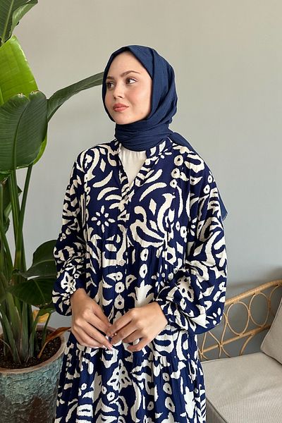 InStyle Námořnicky modré viskózové šaty - Design ve tvaru motivu