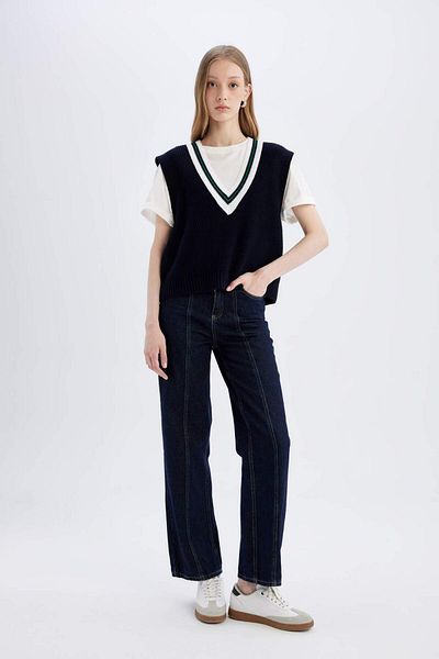 DeFacto Dfm - Regular Fit V-Neck Thessaloniki Knitted Knitwear Sweater