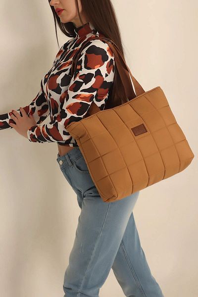 Rosmod Women's Tan Quilted Handbag and Shoulder Bag