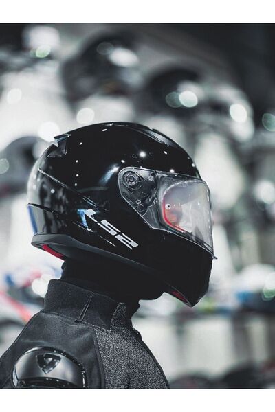 LS2 Rapıd Parlak Siyah Kask