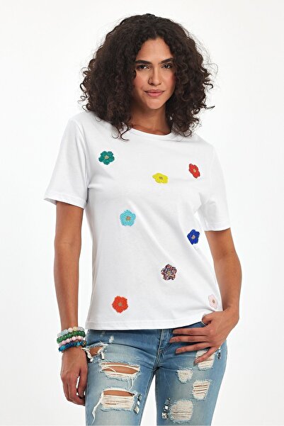 Soho Mood Бяла 100% памучна - Цветна дамска тениска с принт на маргаритки от ...