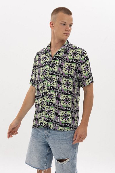 S-Ponder Beetlejuice Patterned Men's Viscose Short Sleeve Shirt