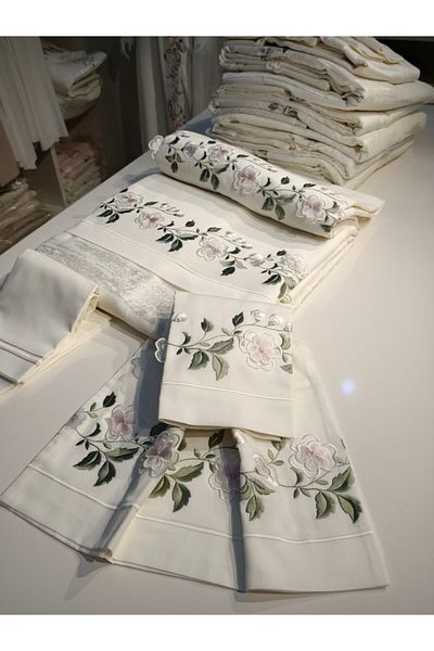 incisecrethome Duvet Cover Set Embroidered Duvet Cover Set Consisting of 6 Pieces