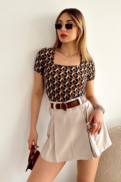 LACHT Γυναικεία κοντομάνικη μπλούζα με τετράγωνο λαιμό καφέ ρετρό σχέδιο