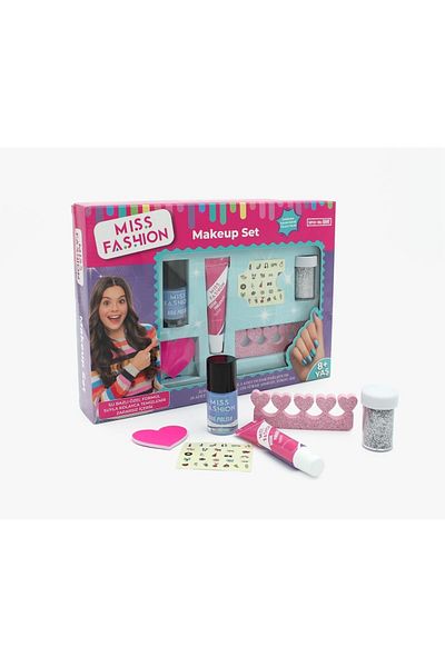 NillyToys Miss Fashion - Easy-to-Water Clean Makeup, Beauty and Nail Care Set