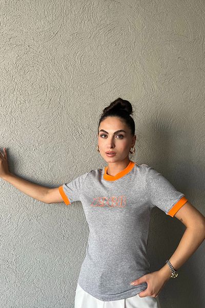 Seda Yalçın Atelier 1968 DeTailed Gray Basic T-Shirt - Brand Model