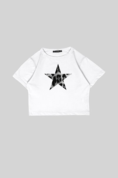 Sokak Butik V2 - قميص أبيض قصير بطبعة الفهد والنجمة