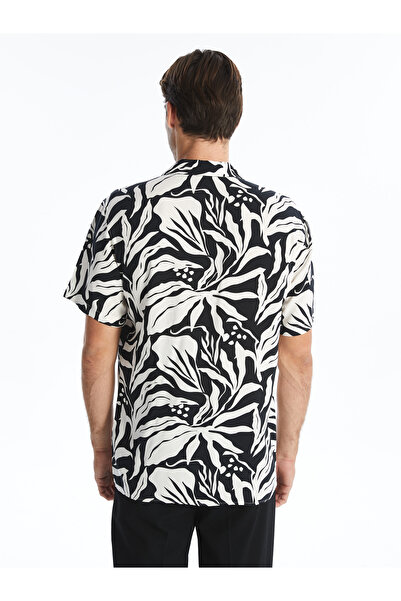 LC Waikiki Pánská košile Regular Fit se vzorem - Krátký rukáv