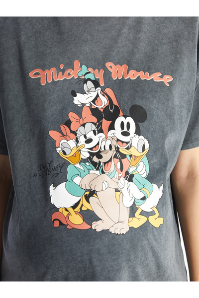 LC Waikiki Těhotenské tričko Mickey Mouse s potiskem Crew Neck - Krátký rukáv