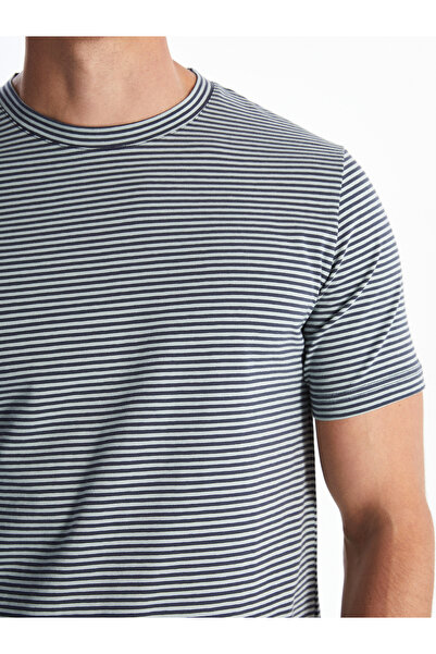 LC Waikiki T-shirt męski w paski z okrągłym dekoltem – krótki rękaw