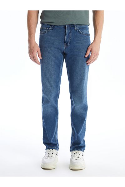 LC Waikiki Jeanshose für Herren, Modell 779, normale Passform