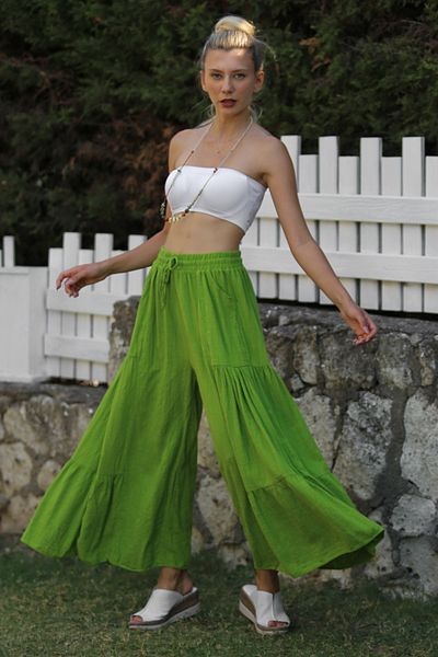 Chiccy Italian Pistachio Green Linen Casual Trousers - Elastic and Tied Waist, SPanish Leg