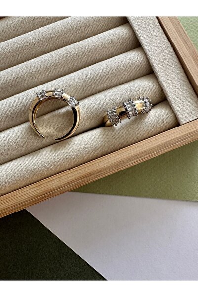 ringbox 3 Sıra Baget Taşlı Gold Yüzük
