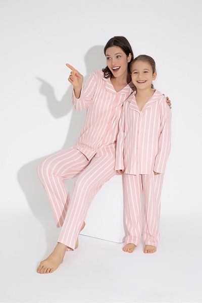 STRAWBERRY BAVLNĚNÁ PYŽAMOVÁ SOUPRAVA S KNOFLÍKEM