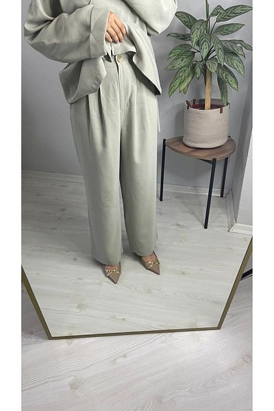 nuqabutik Pistachio Green Premium Women's Set