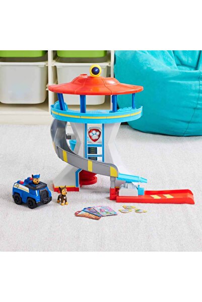 PAW PATROL Ana Gözlem Kulesi ve Chase Figür Oyun Seti