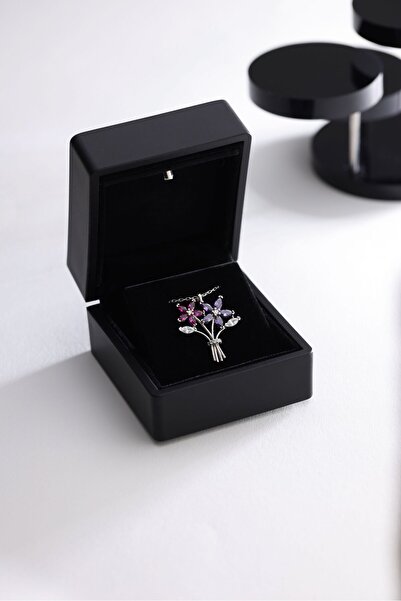 Nereze 925 Ayar Gümüş Işıklı Kutuda Rodyum Kaplama Kamelya Çiçeği Buketi Kolye