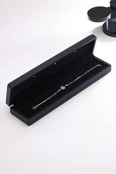 Nereze 925 Ayar Gümüş Işıklı Kutuda Beyaz Taşlı Lotus Çiçeği Gümüş Bileklik