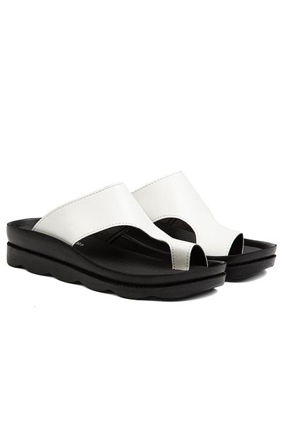 Pierre Cardin White Flip Flops Women's Slippers