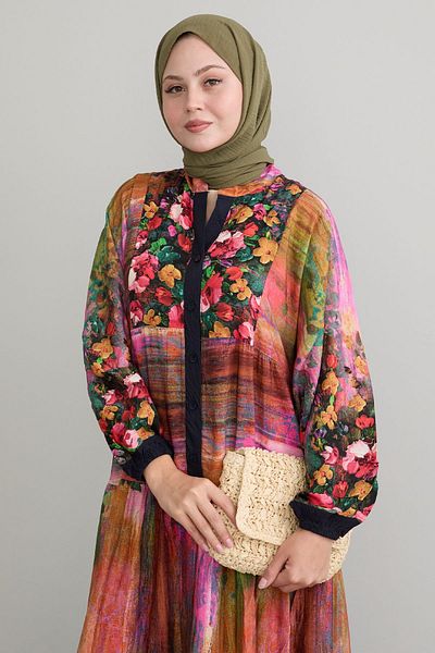 InStyle Vâscoză Neagră - Rochie cu Motive Florale Abstracte