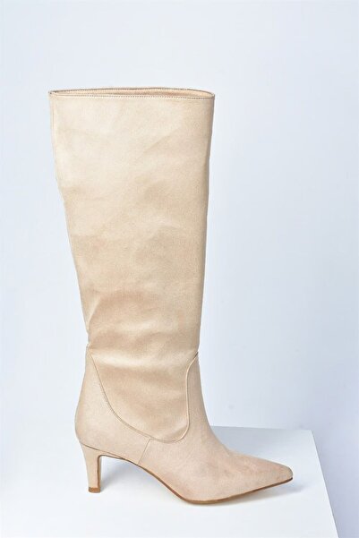 Fox Shoes Zamszowe buty damskie na krótkim obcasie L882870402