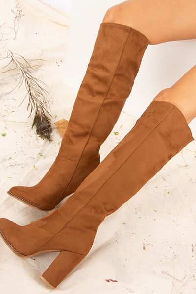 Fox Shoes Dámské hnědé semišové boty G922920502