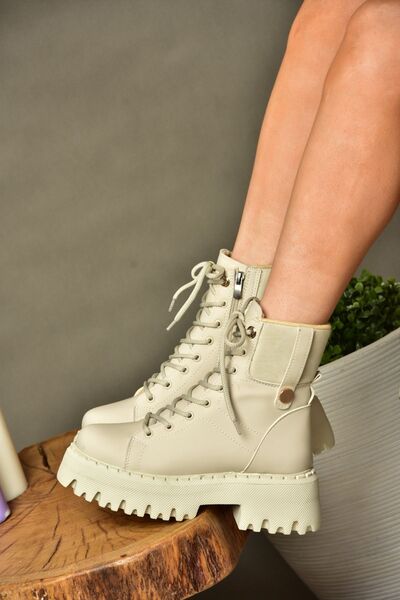 Fox Shoes R973970109 Béžové dámské boty se silnou podrážkou