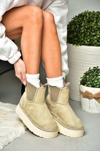 Fox Shoes R612055302 Bej/Bej Süet İçi Tüylü Kalın Tabanlı Yarım Kadın Bot