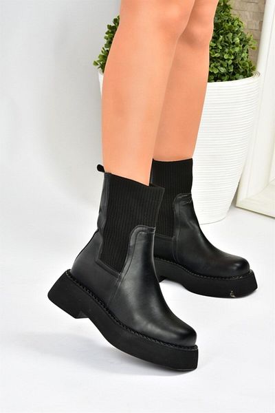 Fox Shoes Чорні повсякденні жіночі черевики на товстій підошві L610130209