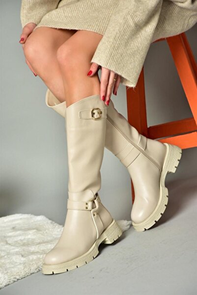 Fox Shoes Bézs színű cipzáras női csizma