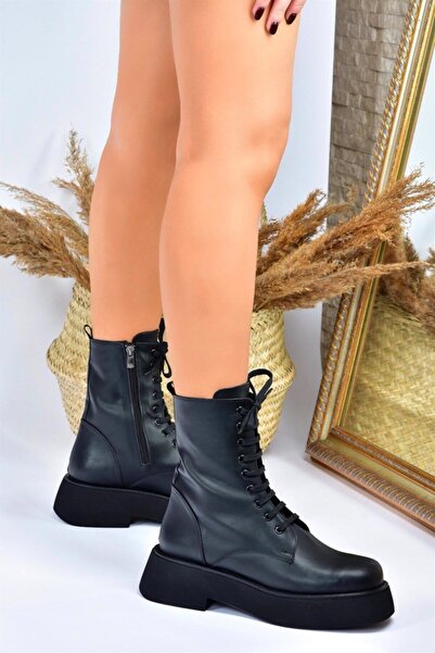 Fox Shoes Γυναικείες μπότες ημερήσιες μαύρες χοντρές σόλα L610130109