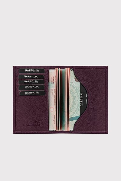 Garbalia Husă pentru pașaport unisex violet - piele naturală, cu compartiment pentru carduri
