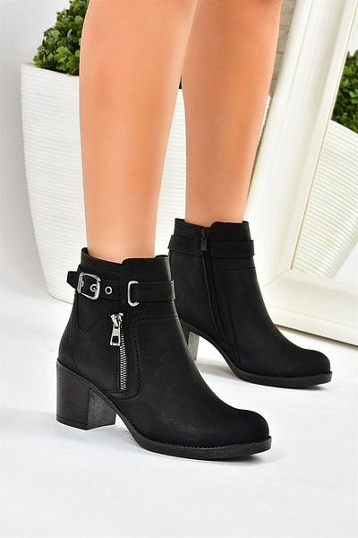 Fox Shoes Μαύρα γυναικεία μποτάκια με χοντρό τακούνι L674161509