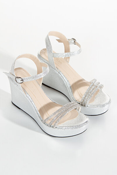 Akçetin Moda Orthopedic Sole Wedge Heeled Stone Detailed Evening Dress Shoes