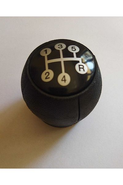 İst-Oto -astra G Vectra B Corca C Combo C Gear Knob (2000-2008) (R) It is on the Lower Right Side.