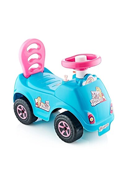 GÜÇLÜ Selena's İlk Adım Arabam