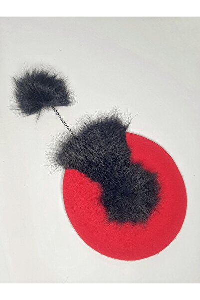 Senbeno Design ÖZGÜN TASARIM SİYAH VE TAŞLI DUDAK BROŞ DETAYLI KIRMIZI KADIN FRANSIZ RESSAM BERESİ ŞAPKA