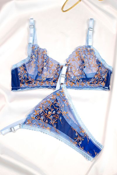 LikeSwan Σετ εσώρουχα Bralet με μπλε λουλούδι με μοτίβο από κάτω δαντέλα