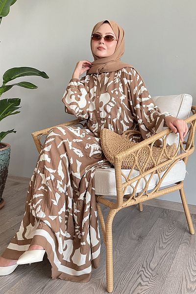 InStyle Μπεζ φόρεμα βισκόζης - φαρδύ και μισό κουμπωμένο