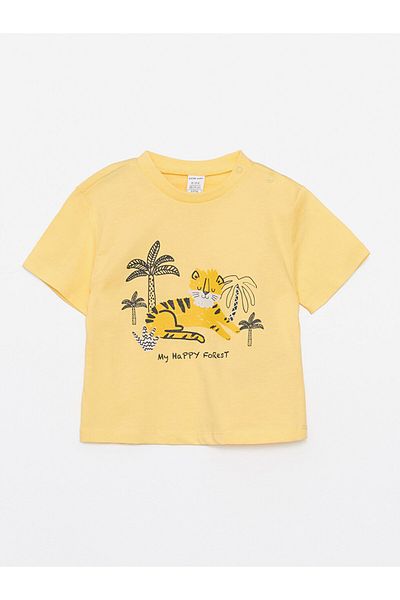 LC Waikiki Crew Neck Short Sleeve Printed Baby Boy T-shirt and Pants Set of 2