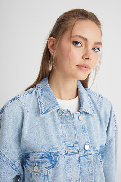 WRANGLER Relaxed Fit Wide Cut 100% Cotton Light Blue Jean Jeans Jacket