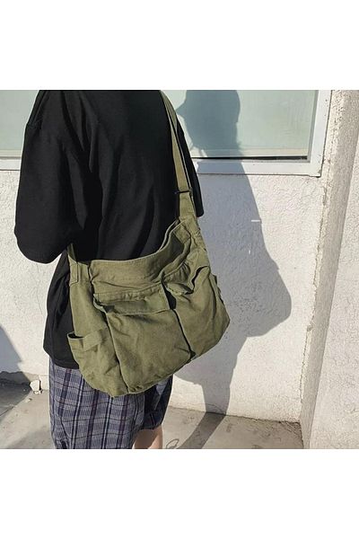 Köstebek Green Crinkle Messenger Bag