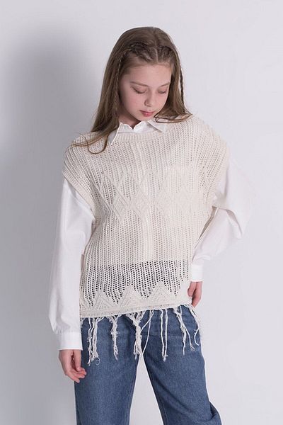 DMB BOYS & GIRLS Girl's Openwork Knitted Sweater - Sleeveless and Fringed