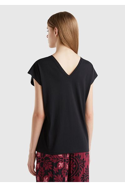 United Colors of Benetton Black V-neck Sleeveless Sweatshirt - 100% Cotton, Straight Cut
