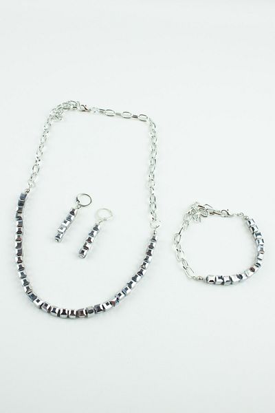 Liveyn Design Silver Chain and Crystal Cube Bracelet NecKlace Set