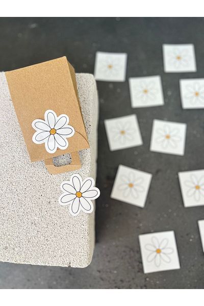 Meyofficial 5cm Daisy Cut Adhesive Stickers - 30 Pieces