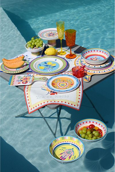Baci Milano Mamma Mia 6-Piece Heart Patterned Plate Set 21.5 cm