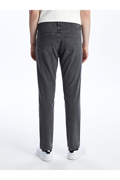 LC Waikiki 779-es modell férfi normál szabású Jean nadrág