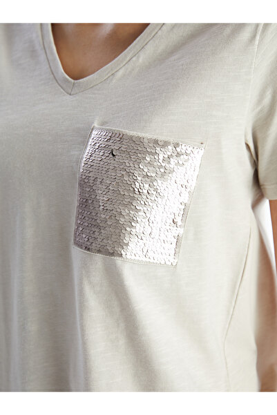 LC Waikiki Női V-nyakú póló - flitteres, rövid ujjú